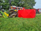 Tragiczny wypadek z udziałem ciągnika rolniczego w miejscowości Jakubów w gminie Imielno. Nie żyje 54-letni traktorzysta