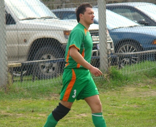 Michał Aleksandruk z Klubu Sportowego Potworów okazał się antybohaterem minionej kolejki, kiedy po meczu w Radomiu pokazał sędziemu tyłek.