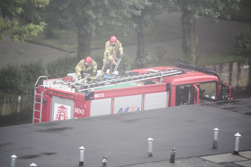 Interwencja straży pożarnej w Stokrotce przy ul. Królowej Jadwigi w Słupsku