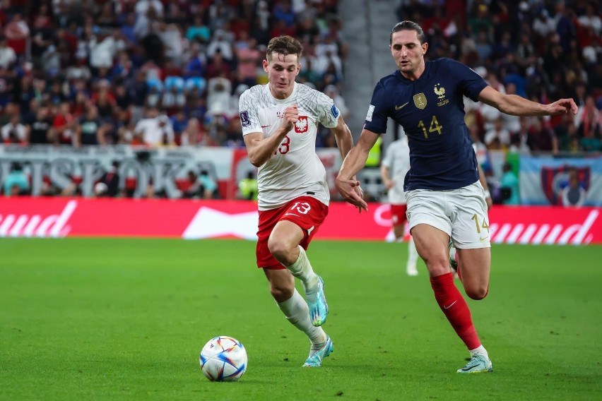 Francja - Polska 3:1. Zobacz gole na WIDEO. MŚ 2022 obszerny skrót. Robert Lewandowski z golem