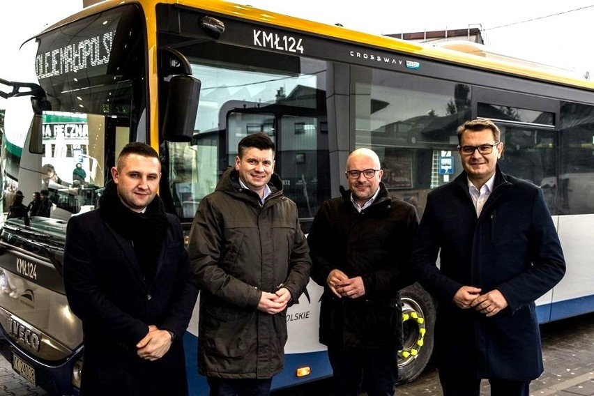 Prezentacja nowego autobusu Małopolskich Linii Dowozowych na...