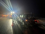 Wypadek na autostradzie A4 przed Tarnowem. Zderzenie samochodu ciężarowego z osobowym na wysokości Zaczarnia. Są ranni!