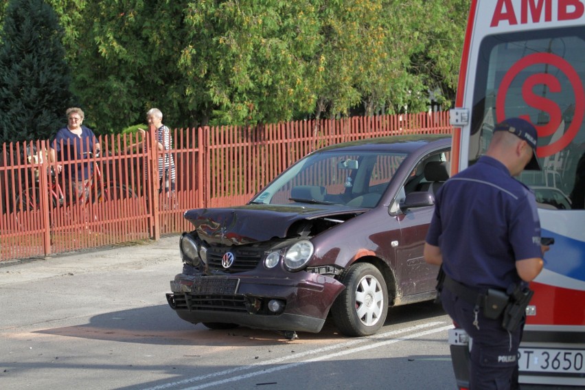 W wypadku w Tarnobrzegu ranna została kobieta. Zderzyły się samochody