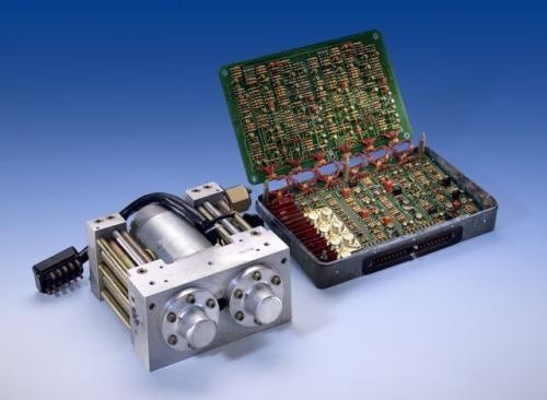 Fot. Bosch: Uszkodzenia układów elektronicznych są kosztowne w naprawie, gdyż wymagają wiedzy i użycia specjalistycznego sprzętu.