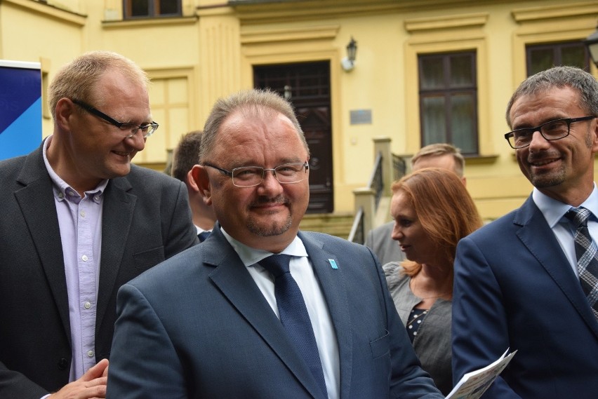 PiS prezentuje kandydata na burmistrza Skawiny. Rodzina, rozwój, środowisko - to filary programu [ZDJĘCIA]