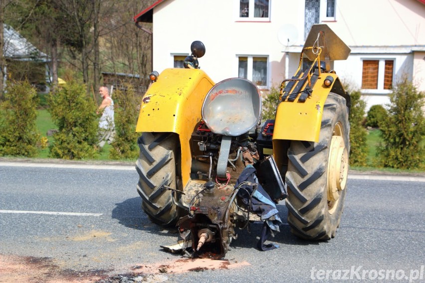 Funkcjonariusze zakończyli czynności na miejscu zderzenia...