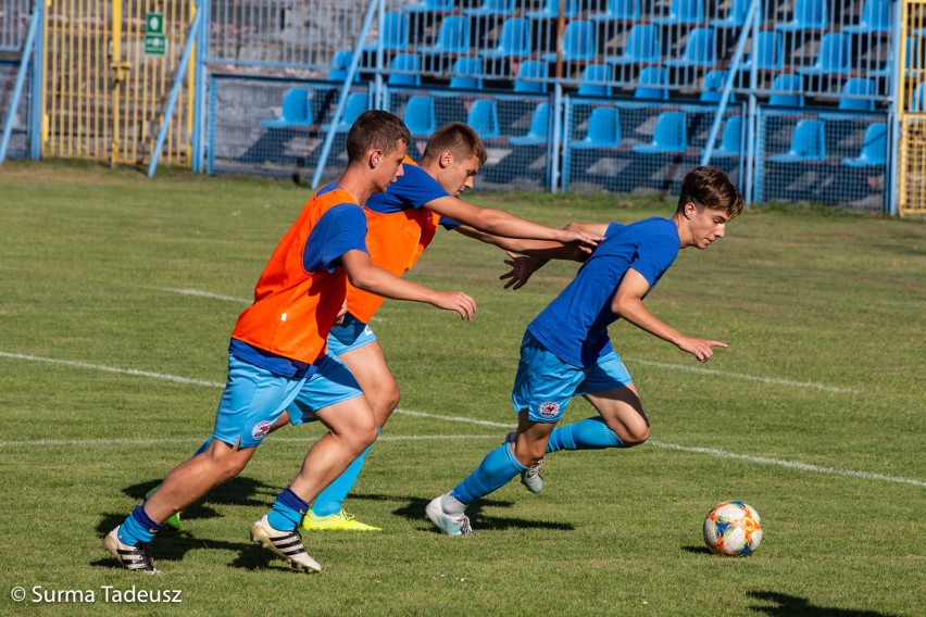 Szalone derby Stargardu w IV lidze. Sześć goli i remis [ZDJĘCIA Z MECZU]