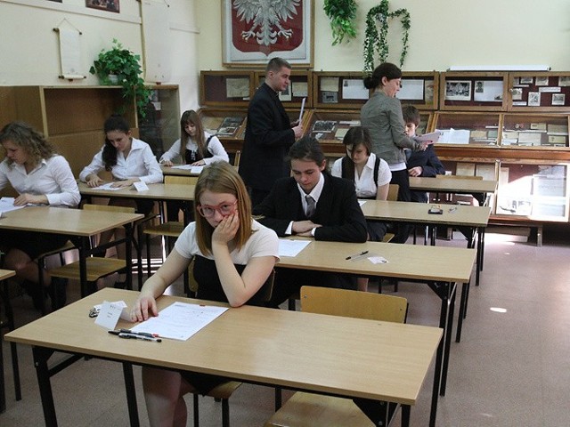 Egzamin gimnazjalny 2011 - test humanistyczny - pytania i odpowiedzi