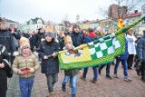 Orszak Trzech Króli przeszedł ulicami Tarnobrzega. Mnóstwo wiernych dotarło na Plac Bartosza Głowackiego