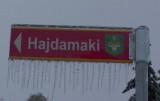 Władze Rudnik postawiły w gminie czerwone tablice