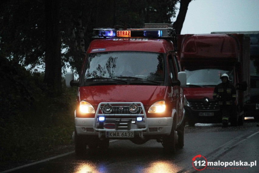 Ryczów. Dwaj motocykliści zderzyli się z ciężarówką, jeden z nich nie żyje, drugi jest ciężko ranny