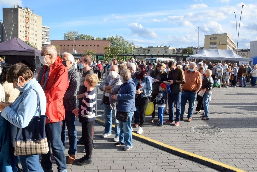 W czwartek, 27 sierpnia, mieszkańcy Kielc tłumnie zwiedzali...