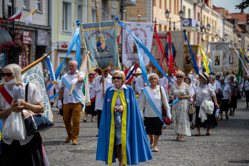 Boże Ciało 2020. Procesja miejska Bożego Ciała przeszła...