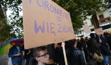 Czarny protest we Włocławku. List prezydenta Marka Wojtkowskiego do urzędniczek