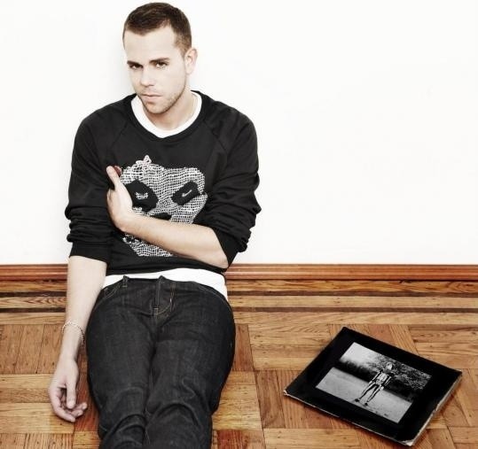 Anthony Gonzalez, lider M83