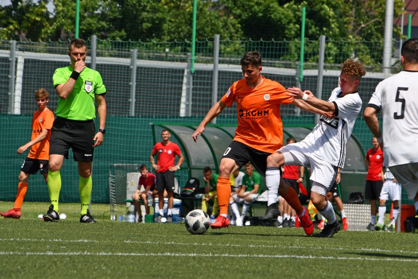 CLJ u-17. Awans wywalczony w pocie czoła. Legia Warszawa pewnie pokonała Zagłębie Lubin i zagra w finale