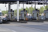 Mniej kierowców płaci na bramkach gotówką. A4 Katowice - Kraków z aplikacją Autopay i A4Go taniej. Obniżone stawki od stycznia do marca 2020