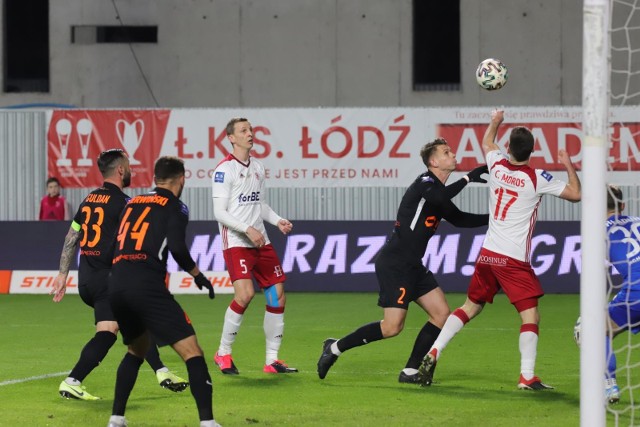 04-03-2020 lodz .mecz lks lodz kghm zaglebie lubin rozegrany na stadione lodzkiego lksfot. grzegorz galasinskidziennik lodzki/polska press *** local caption *** pilka nozna mecz lks zaglebie lubin