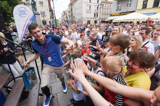 Po raz ostatni kibice spotkali się z koszykarzami podczas fetowania wicemistrzostwa Polski