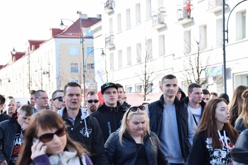 Białystok. Marsz antyimigracyjny. Białystok wolny od...