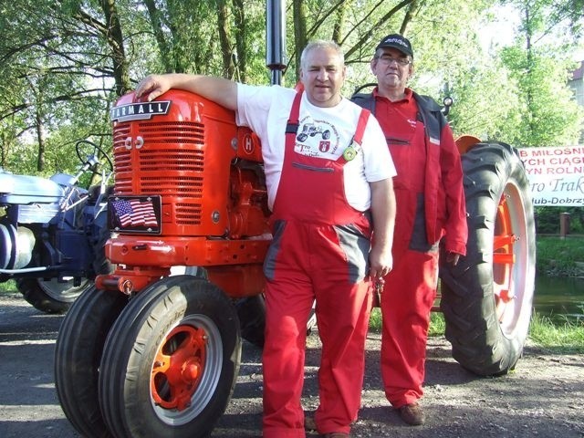 Michał Piotrowski i Witt Sobecki z klubu Retro-Traktor