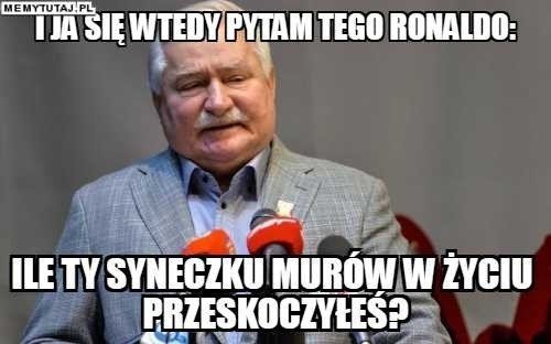 Lech Wałęsa z koszulką Barcelony MEMY Lech Wałęsa spotkał...