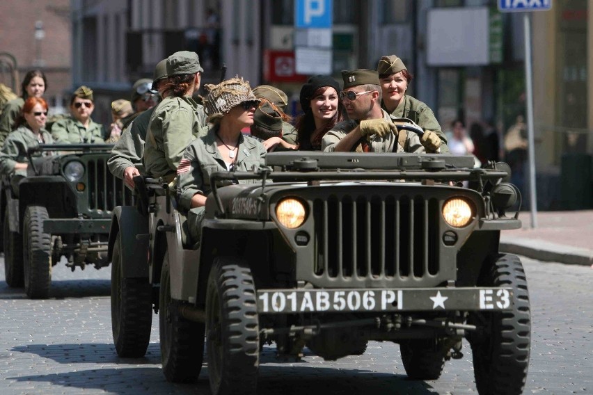 Zlot Pojazdów Militarnych w Bytomiu [ZDJĘCIA]