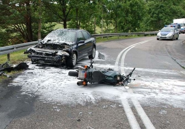 Dzisiaj po godzinie 12-tej doszło do wypadku na drodze krajowej nr 20, między Łąkiem a Półcznem