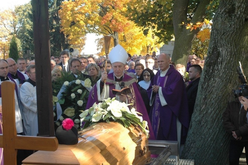 Pogrzeb księdza prałata Stanisława Człapy odbył się 14...