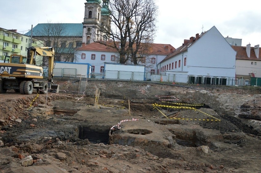 Badaniami archeologicznymi w 2021 roku objęto duży teren 27...