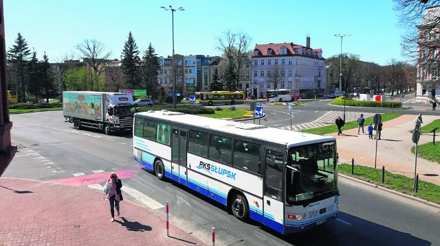Powiat słupski swój program komunikacyjny zamierza realizować wspólnie z lokalnymi  operatorami autobusowymi - spółkami PKS Słupsk i Nord Express.