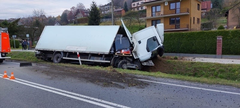 Wypadek na DK75 w Czchowie, 17.11.2020