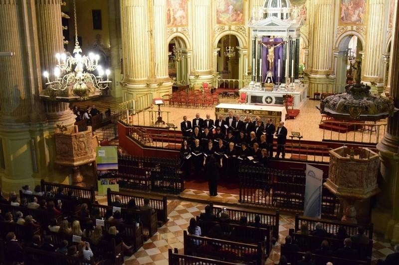 Chór Wieniawski podczas koncertu w katedrze w Maladze