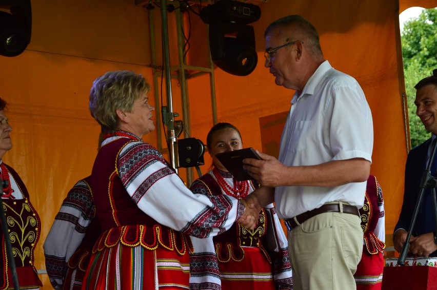 Jubileusz Zespołu Ludowego Mianka. Panie uroczyście świętowały swoje czterdziestolecie (zdjęcia)