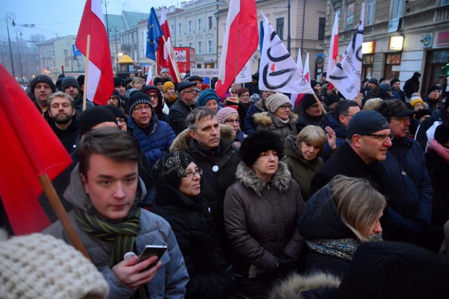 Protest w obronie wolnych mediów w grudniu 2016 roku