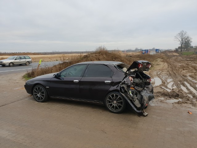 W Morsku w powiecie świeckim doszło do zderzenia trzech samochodów osobowych. Trzy osoby zostały ranne. Czytaj więcej o wypadku na kolejnych slajdach --->Flesz - wypadki drogowe. Jak udzielić pierwszej pomocy?