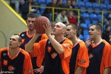 Koszykarze UMKS Kielce wygrali w Niepołomicach ze Staco