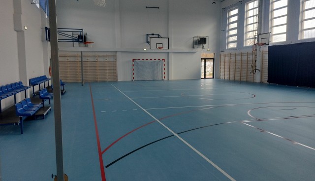 Nowa hala przy szkole w Łaguszowie kosztowała ponad 5,3 miliona złotych. Całą kwotę pokryło dofinansowanie