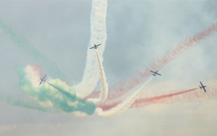 Air Show Radom 2015: Zdjęcia i filmy z największych w Polsce pokazów lotniczych Airshow [VIDEO]