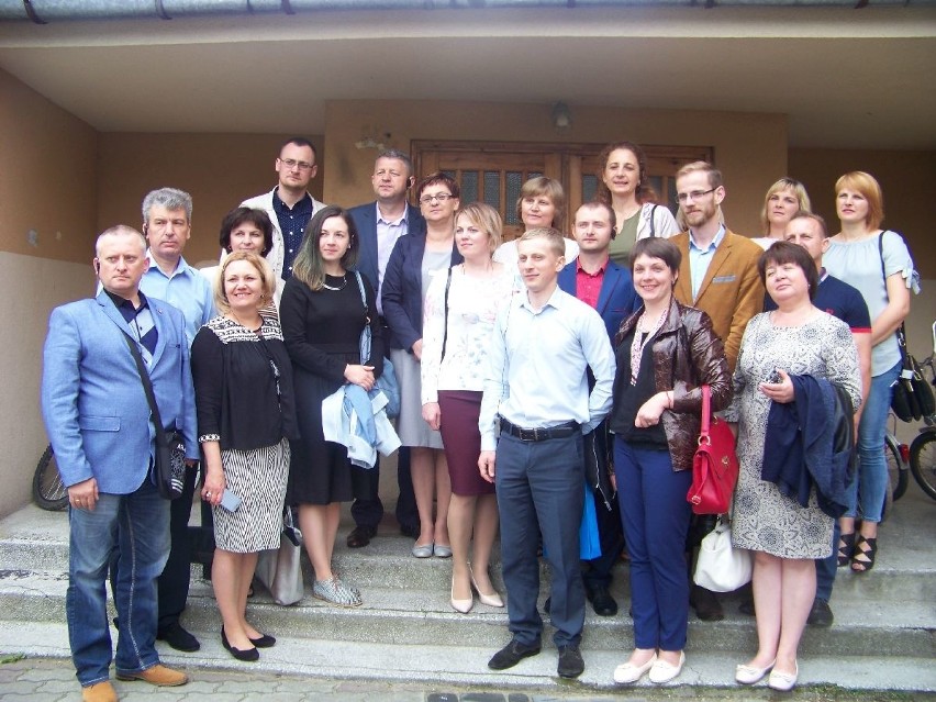 Goście z Ukrainy zapoznali się z działaniem naszych szkół. Byli w Jędrzejowie i Brusie