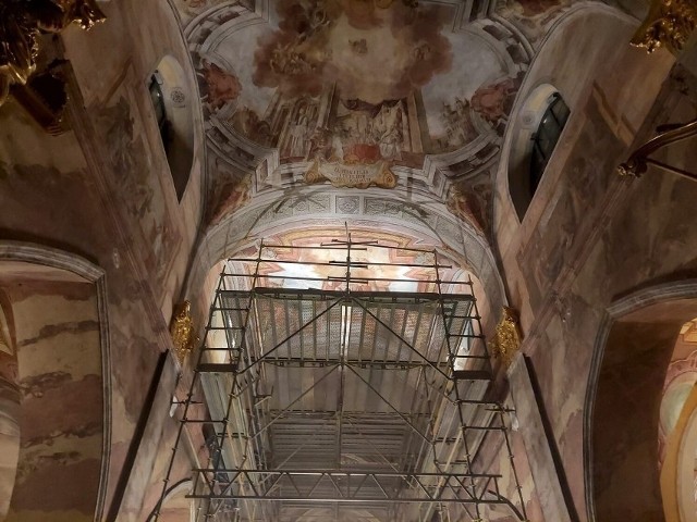 W jędrzejowskim klasztorze w 2022 roku odbyło się wiele udanych renowacji, między innymi renowacja fresków czy ukończenie remontu 300-letniej dzwonnicy