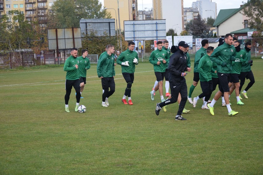 Środowy trening Radomiaka Radom bez trenera Dariusza Banasika. Był nowy piłkarz (ZOBACZ ZDJĘCIA)