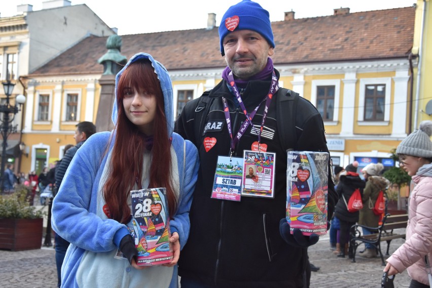 Amelka kwestuje z tatą już od trzech lat. W tym roku i...