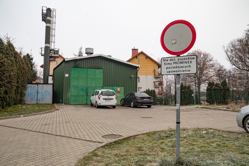 Bloki przy Kantorowickiej oraz budynki kotłowni - starej...