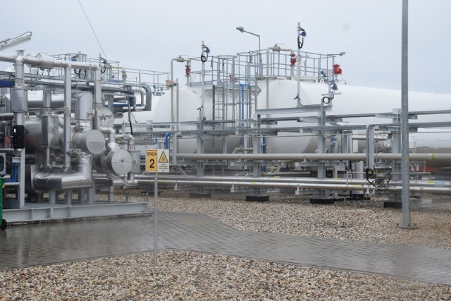 Kopalnia produkuje na dobę ok. 40 ton ropy oraz 8,5 tys. metrów sześc. gazu ziemnego wydobywanych z 4 odwiertów.