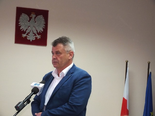 O podwyżkach cen na konferencji prasowej poinformował Jerzy Miśkiewicz, prezes Przedsiębiorstwa Wodociągów i Kanalizacji w Starachowicach.
