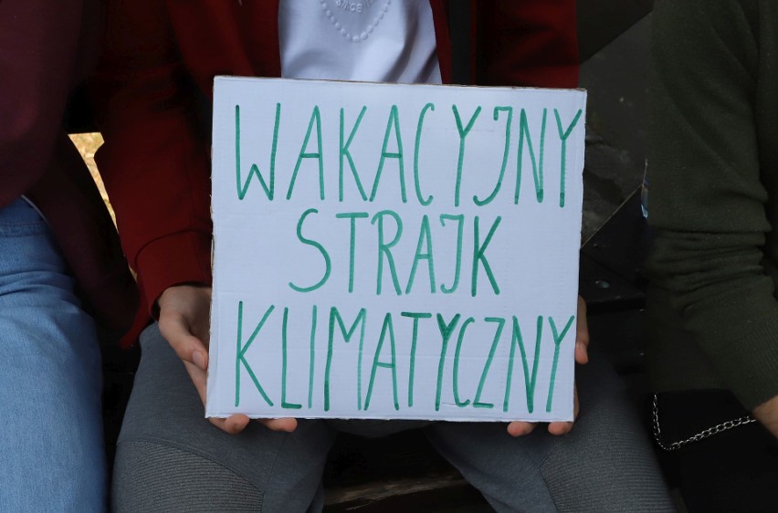 Wakacyjny Strajk Klimatyczny w Radomiu. Młodzi martwią się zmianami klimatu 