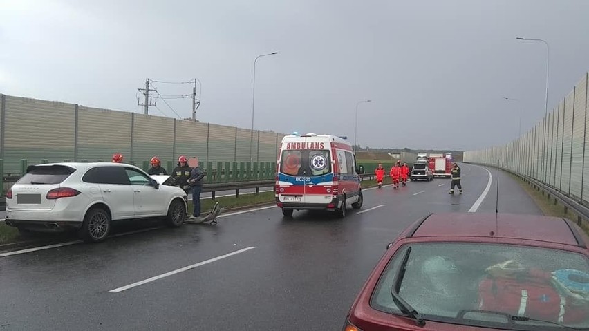 Zgłoszenie o wypadku na trasie S8 wpłynęło do Centrum...