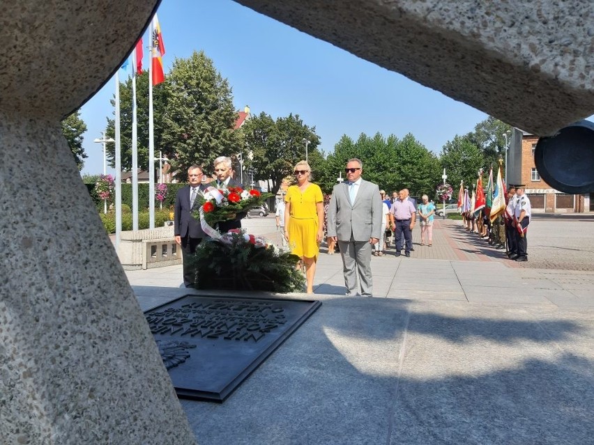 Uroczystości w Oświęcimiu w 80. rocznicę wybuchu II wojny światowej. Hołd dla ofiar na przed Grobem Nieznanego Żołnierza [ZDJĘCIA]