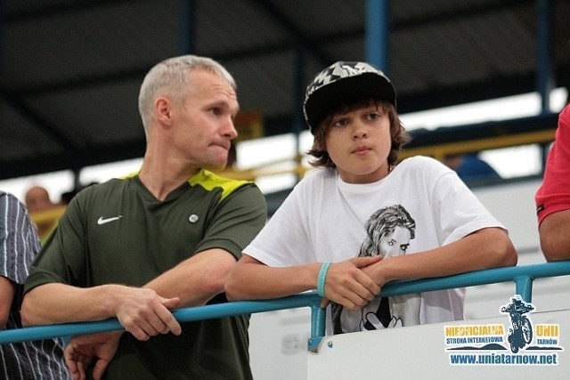Jacek Rempała (z lewej) aktualnie startuje w barwach KSM-u Krosno, pomaga także synowi Krystianowi